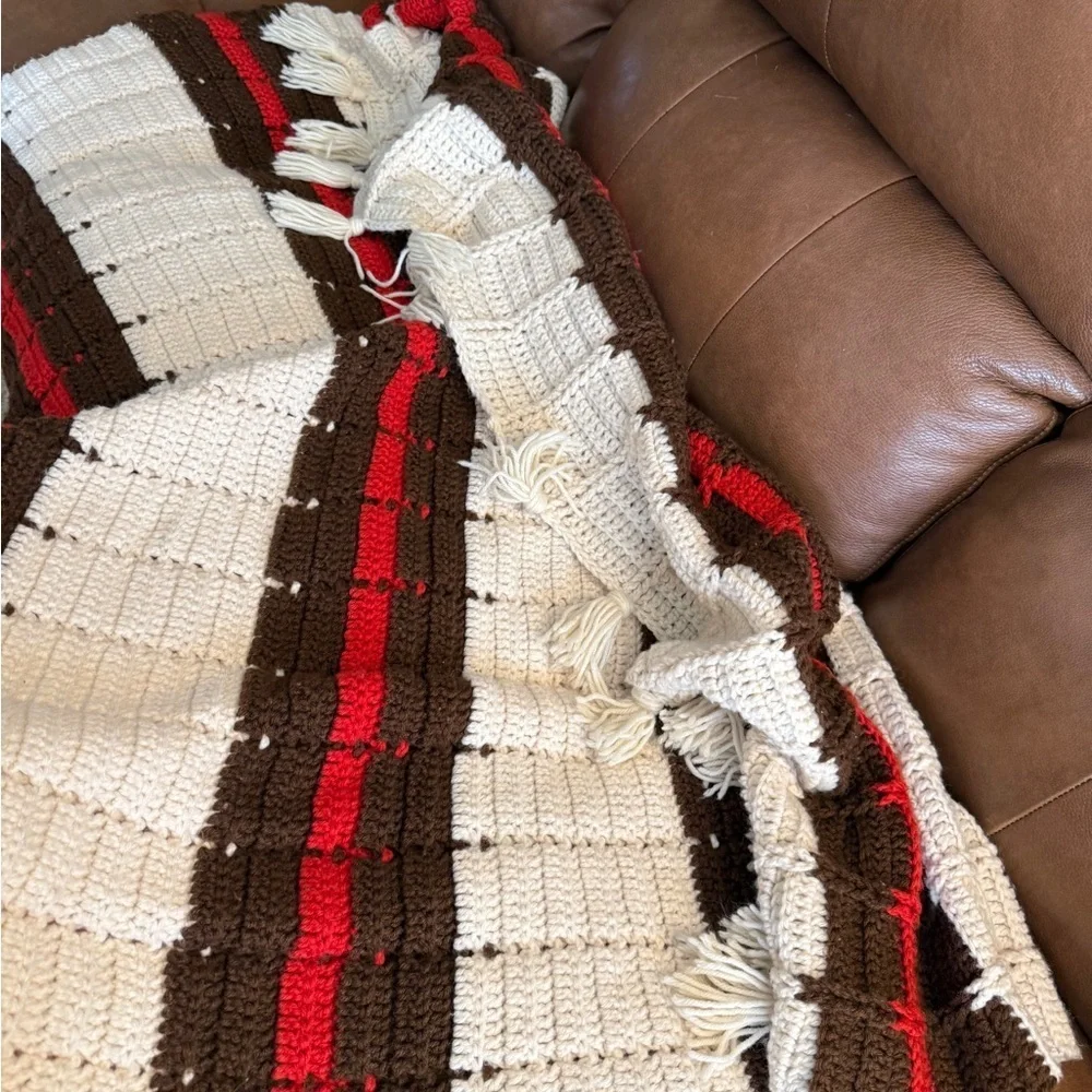 Vintage cozy throw